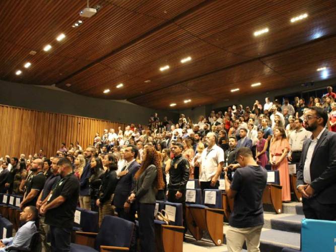 DF-PREVICOM marca presença na solenidade de posse dos novos servidores efetivos da CLDF